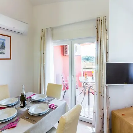 Apartman Kp Medulin